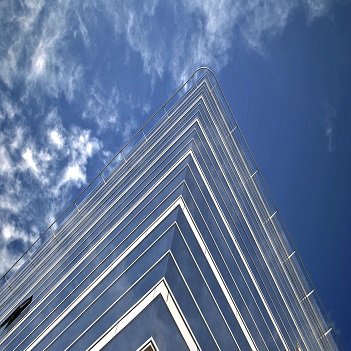 Abu Dhabi Holding-Dubai Quassais1