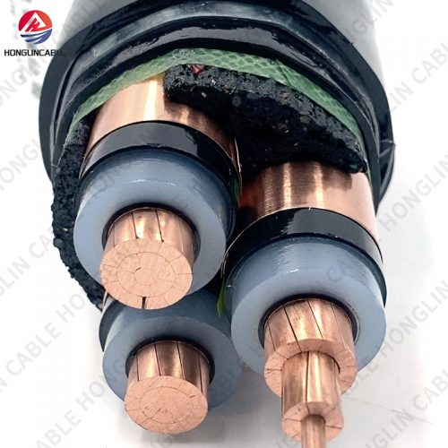 أسلاك وكابلات معزولة بالبولي فينيل كلوريد